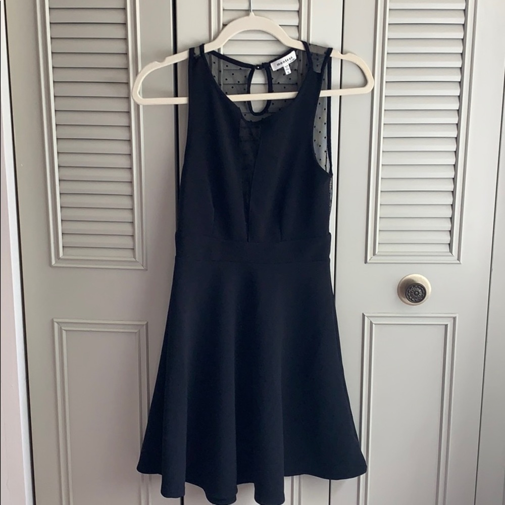 Monteau Los Angeles Black Dress